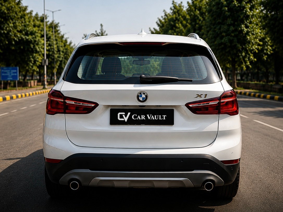 BMW X1 sDrive20d 2018 - Rear View