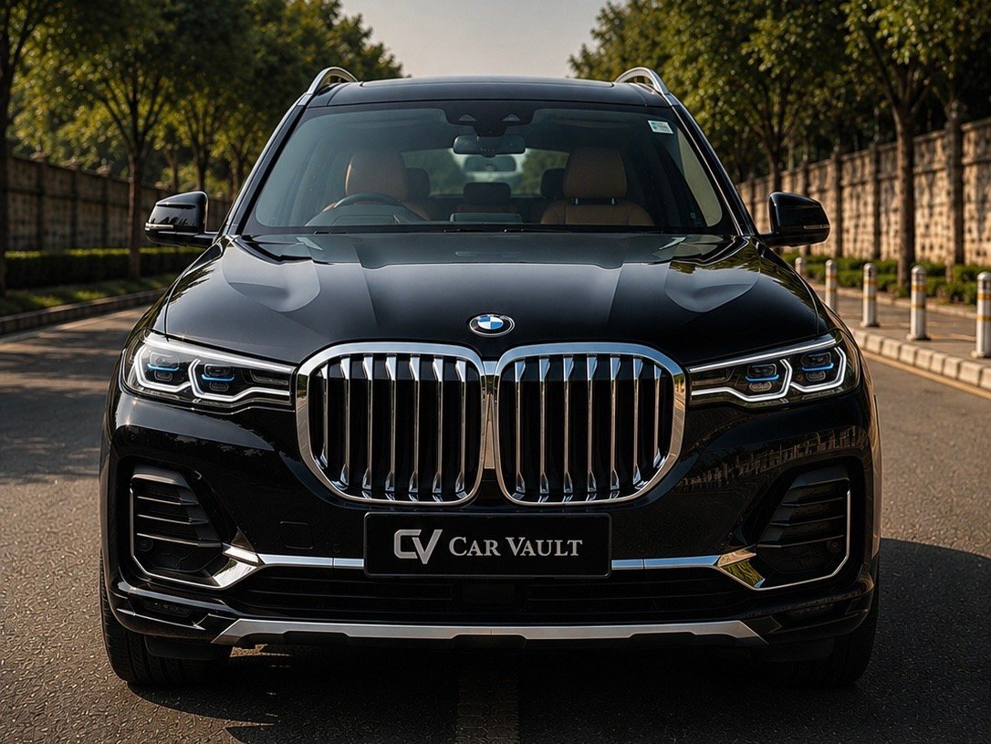 BMW X7 xDrive30d 2021 - Front View